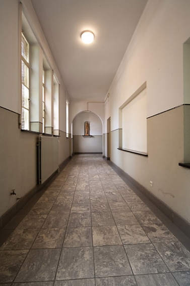 96.jpg