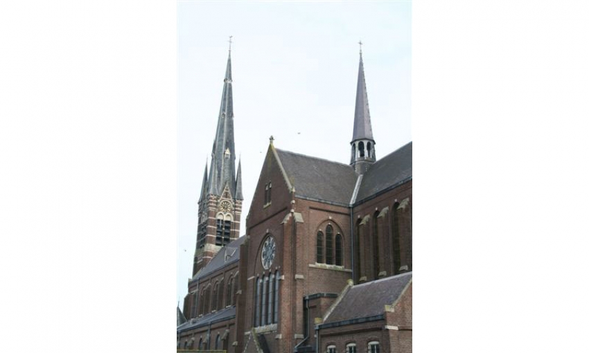 gummaruskerkwagenberg.jpg